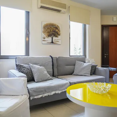 شقة Aeri - At Nea Chora W. Parking Included