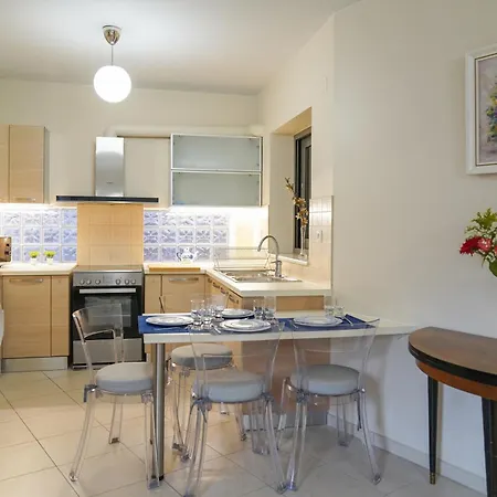 Aeri - At Nea Chora W. Parking Included خانيا