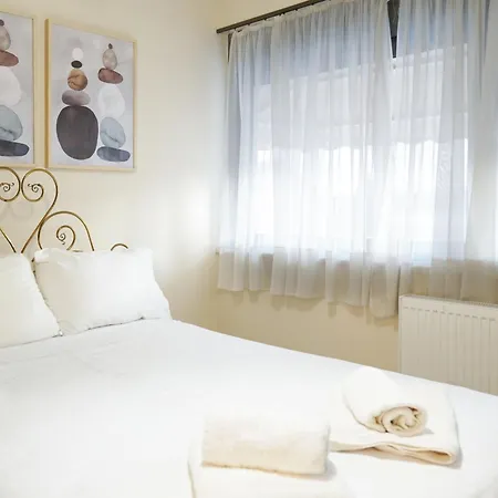 Aeri - At Nea Chora W. Parking Included Lägenhet