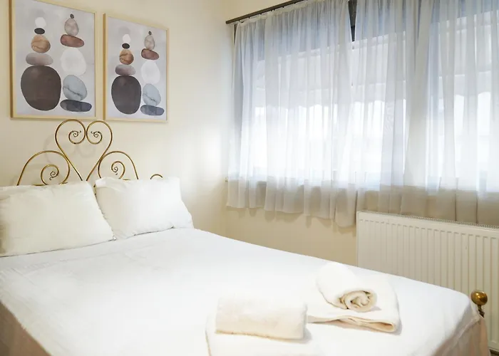 Aeri - At Nea Chora W. Parking Included Апартаменти